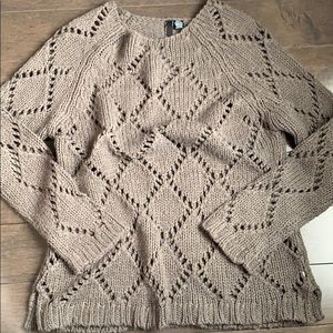 Beautiful large fit sweater